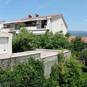 https://marjan-hill-apartment.splithotels.org